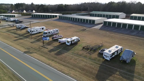 Iron Harbor Storage 3 storage facility exterior view